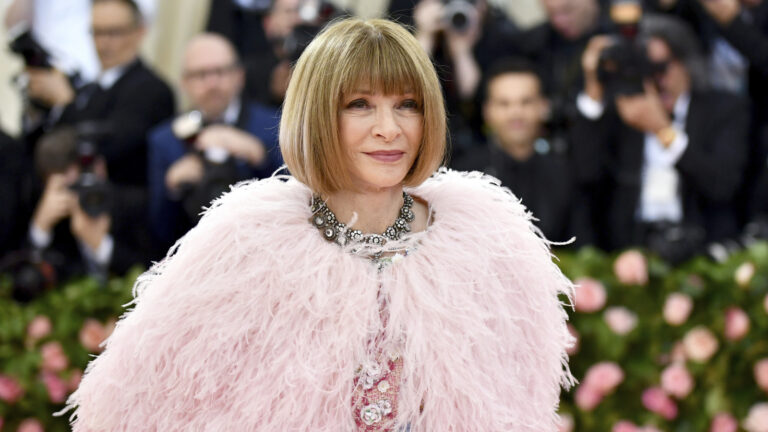 Anna Wintour steps down as Vogue Editor in Chief: At 75, the It lady of fashion's morning routine includes walks, gym | Fashion Trends