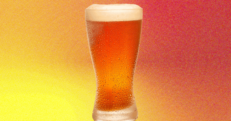 How to Clean a Beer Glass for Perfect Pours