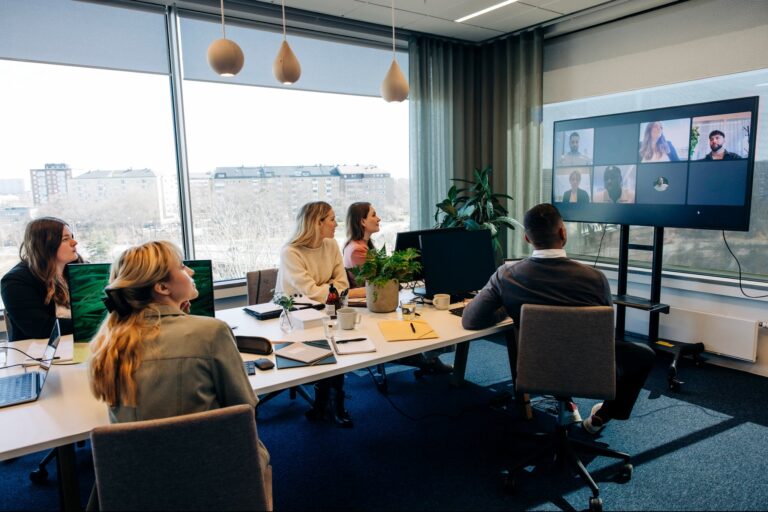 In-Office, Remote, Hybrid — My Global Company Does All Three. Here's How to Find Success in Any Setting.