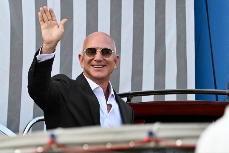 Jeff Bezos, Lauren Sánchez Wedding Kicks Off in Venice
