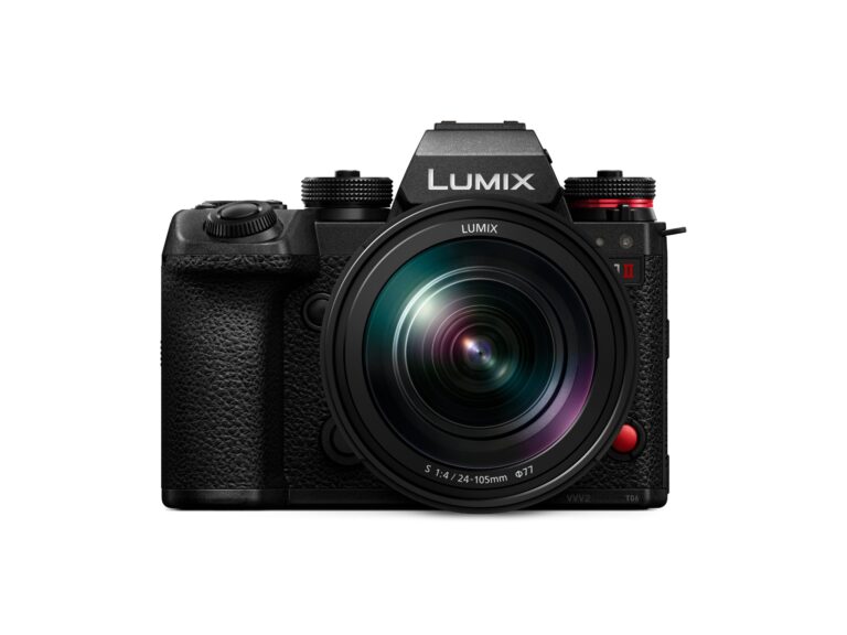 The Panasonic LUMIX S1II delivers impressive features and performance