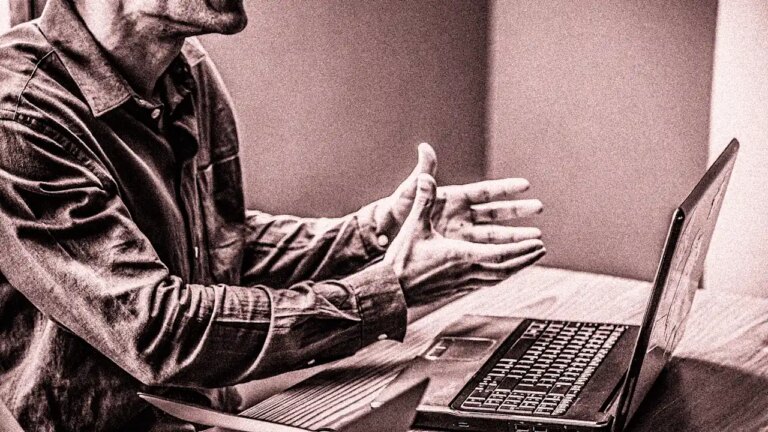 12 signs you’re micromanaging without realizing it