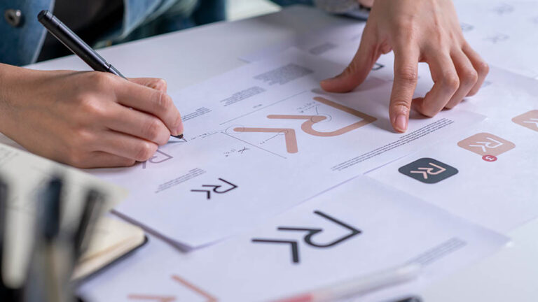 9 exercises to do before you start designing a logo