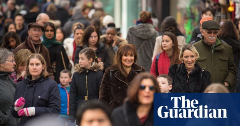 Migration fuels second largest population jump in England and Wales for more than 75 years | Society