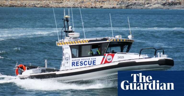 Teen surfer found on remote island after going missing from NSW beach | New South Wales