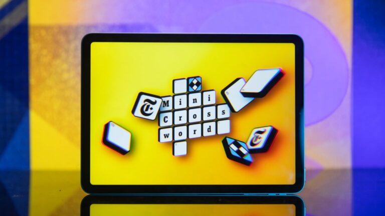 Today's NYT mini crossword answers for July 19, 2025