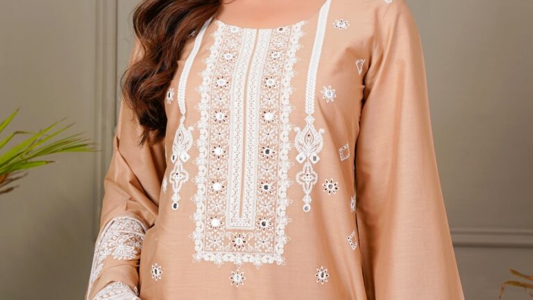 10 Hand-embroidered kurtas for women: Level up everyday ethnic wear; Top picks for you | Fashion Trends