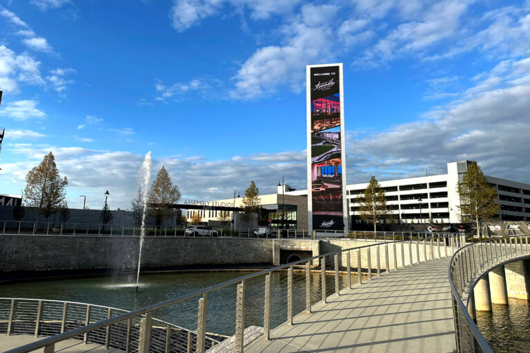 Atlanta has the largest freestanding LED screen in North America