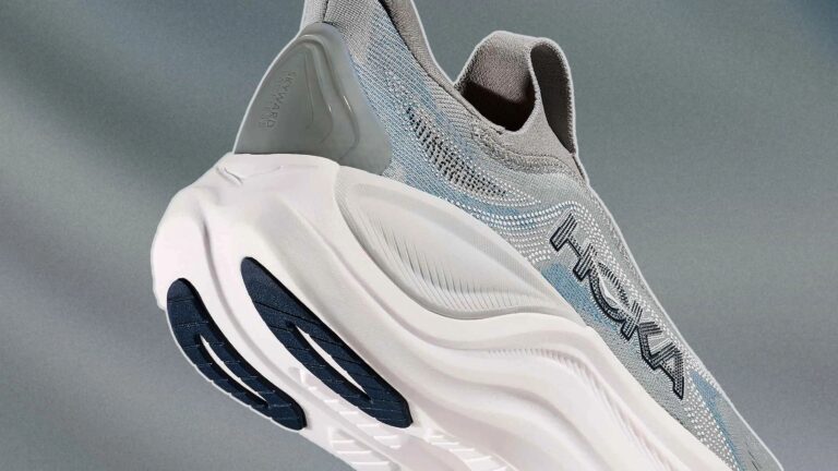 Hoka Skyward Laceless