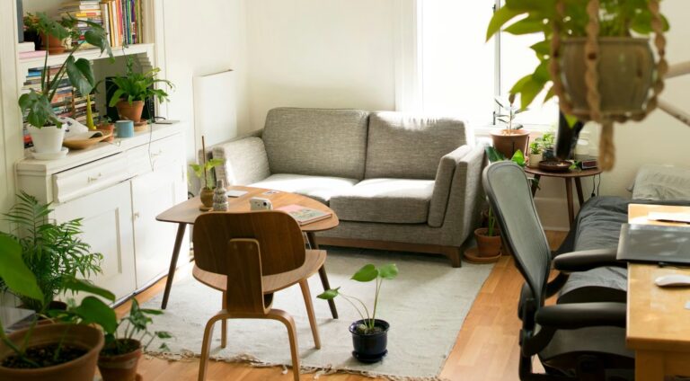 Smart ways to maximise small living spaces
