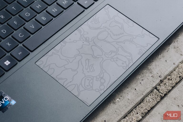 These Hidden Windows Touchpad Gestures Make My Workflow Blazing-Fast