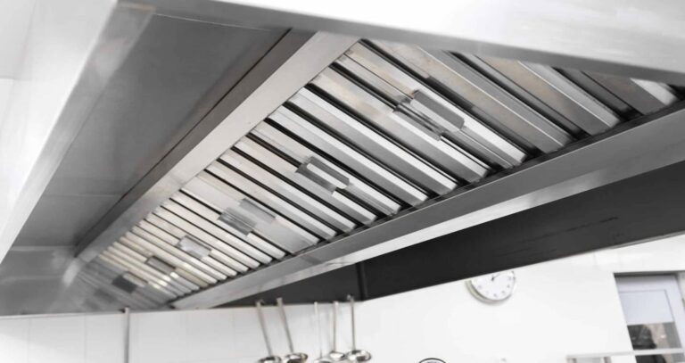 Top signs your restaurant’s extractor fan needs cleaning