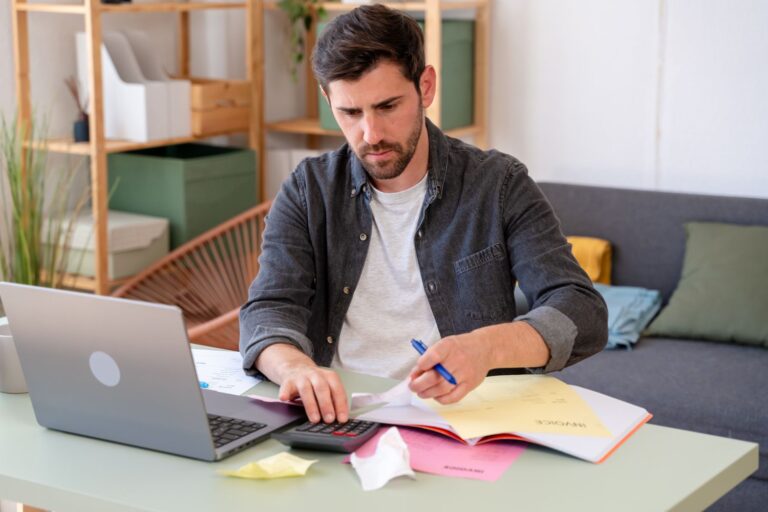5 Steps You Must Take Right Now to Secure Retirement in 20 Years