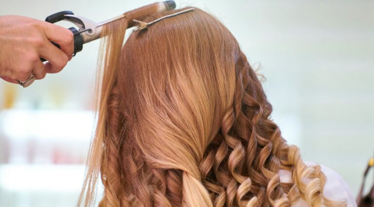 7 best hair salon booking systems for 2025
