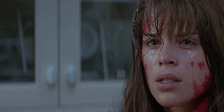 9 Legendary “Final Girls” in Horror Cinema 9 Legendary “Final Girls” in Horror Cinema