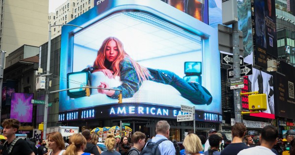 American Eagle’s Sydney Sweeney and Travis Kelce Campaigns Drove More Than 700,000 New Customers American Eagle's Sydney Sweeney and Travis Kelce Campaigns Drove More Than 700,000 New Customers