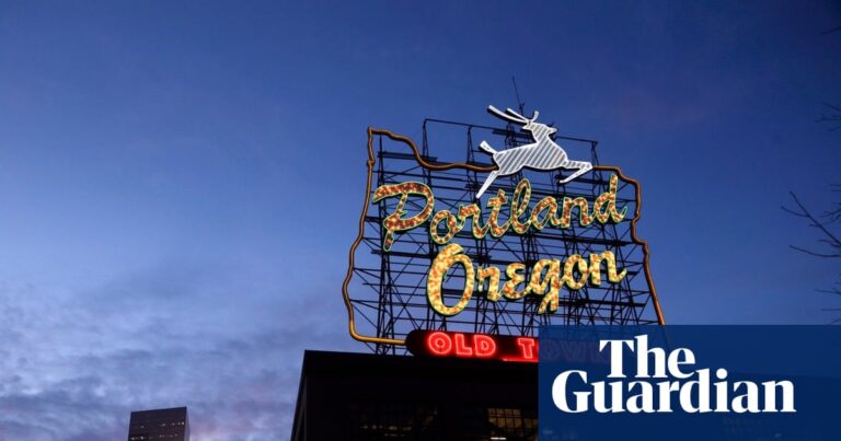 Donald Trump says he is deploying troops to Portland, Oregon | Portland Donald Trump says he is deploying troops to Portland, Oregon | Portland