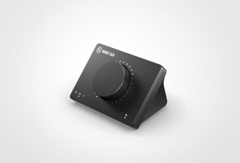 Elgato Wave XLR audio interface w/realtime noise/reverb reduction (Voice Focus), Clipguard, capacitive mute and more 89