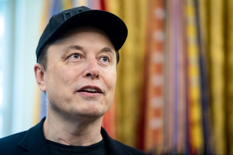 Elon Musk Takes Back World's Richest Title