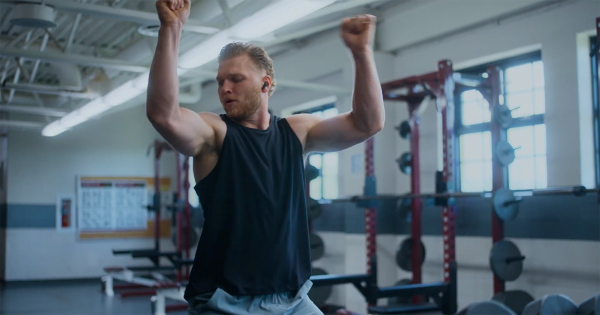 Hanes and NFL Star Aidan Hutchinson Have a Solution for the Ick Hanes and NFL Star Aidan Hutchinson Have a Solution for the Ick