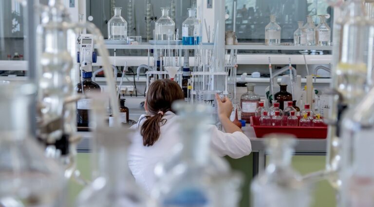 How to choose and prepare A-Level sciences in London: How to choose and prepare
