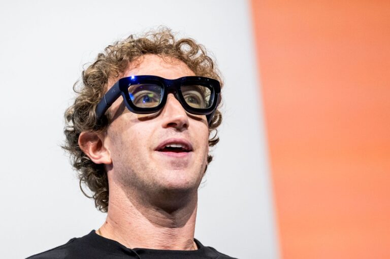 Meta Wants AI-Powered Smart Glasses to Drive New Growth