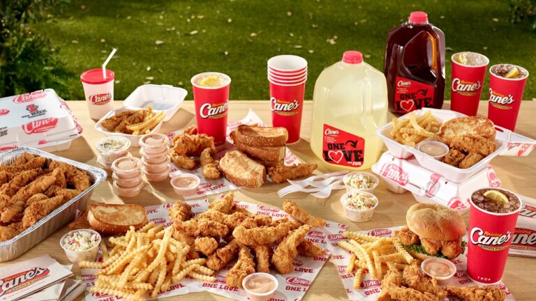 Raising Cane’s is expanding to London’s West End in 2026, the chicken chain’s first European location Raising Cane’s is expanding to London’s West End in 2026, the chicken chain’s first European location