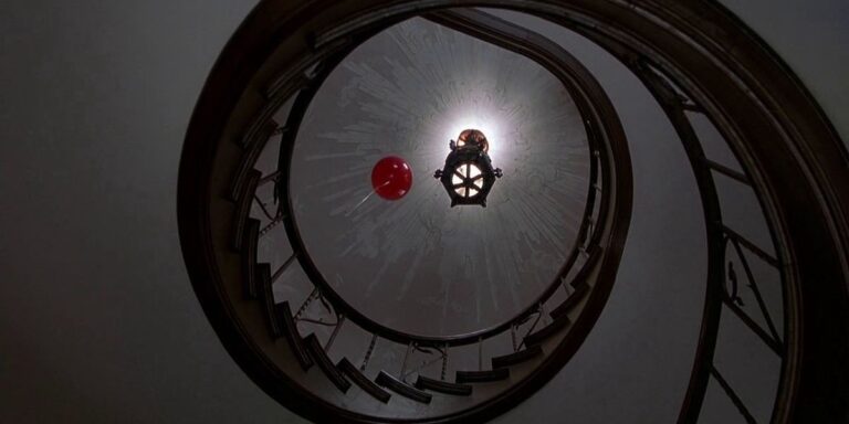 Seeing Red: The Supernatural Signal in ‘The Sixth Sense’