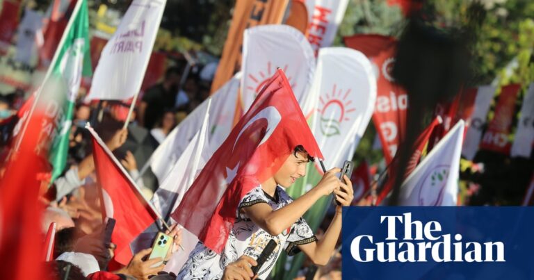 Tens of thousands protest in Ankara against legal crackdown on Turkish opposition | Turkey