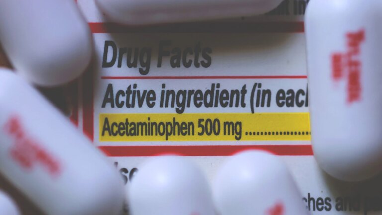 The online backlash to Trump’s Tylenol takedown The online backlash to Trump’s Tylenol takedown