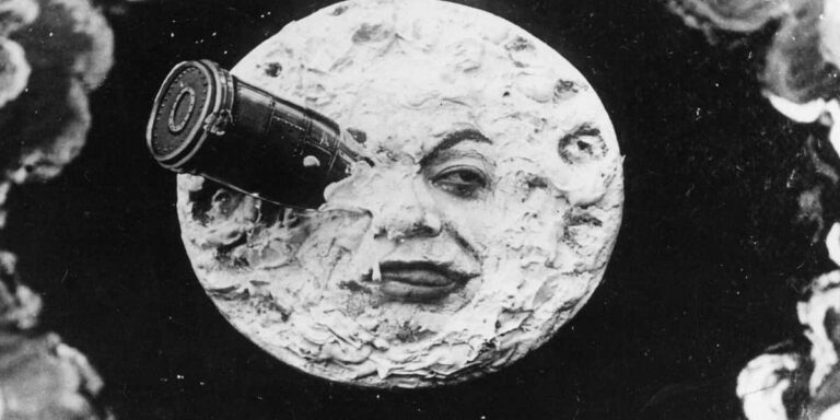 Before CGI Took Over: Cinema’s 8 Best Practical Effects Masterpieces Before CGI Took Over: Cinema’s 8 Best Practical Effects Masterpieces