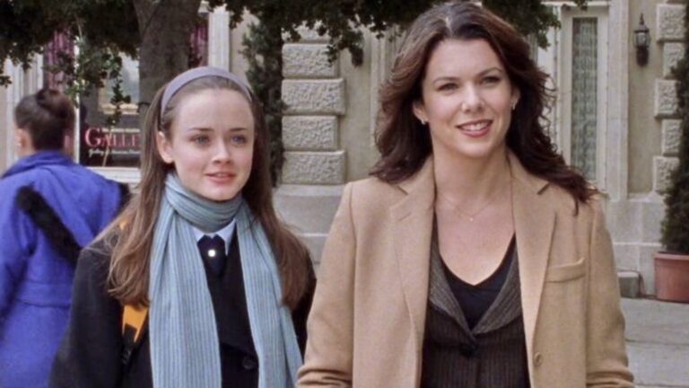 Gilmore Girls style diaries: Cosy outfits to steal for your fall season wardrobe Gilmore Girls style diaries: Cosy outfits to steal for your fall season wardrobe