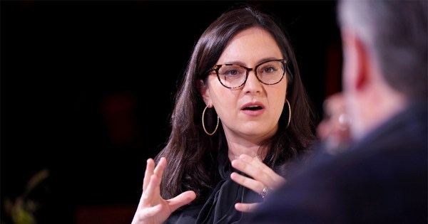 Paramount Announces Bari Weiss as CBS News’ New Editor-in-Chief Paramount Announces Bari Weiss as CBS News’ New Editor-in-Chief