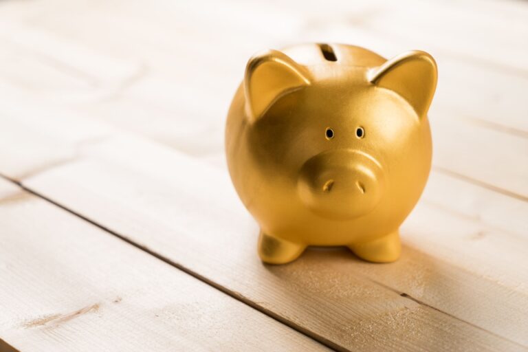 Should You Buy Gold as It Tops $4,000? Should You Buy Gold as It Tops $4,000?