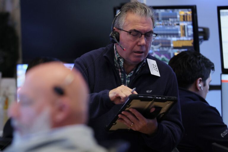 Stock Indexes Close at Fresh Records; Nvidia Stock Jumps to New All-Time High Stock Indexes Close at Fresh Records; Nvidia Stock Jumps to New All-Time High