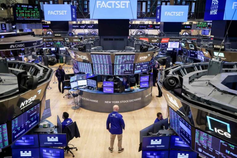 Stocks Close Lower as Regional Bank Shares Plummet; Gold Sets Fresh Record; Bond Yields Fall to Lowest Level Since April
