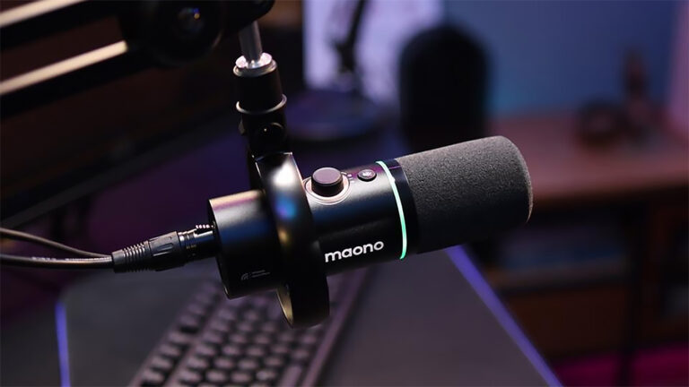 The Maono PD200W dynamic microphone offers XLR, USB and wireless connectivity
