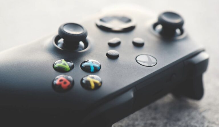 Xbox hikes subs and Snap faces a backlash Xbox hikes subs and Snap faces a backlash